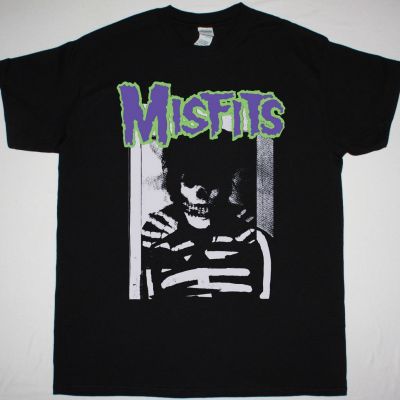 https://besteesrock.com/shop_imgs/products/prew_3373_Misfits_Shirt_.jpg